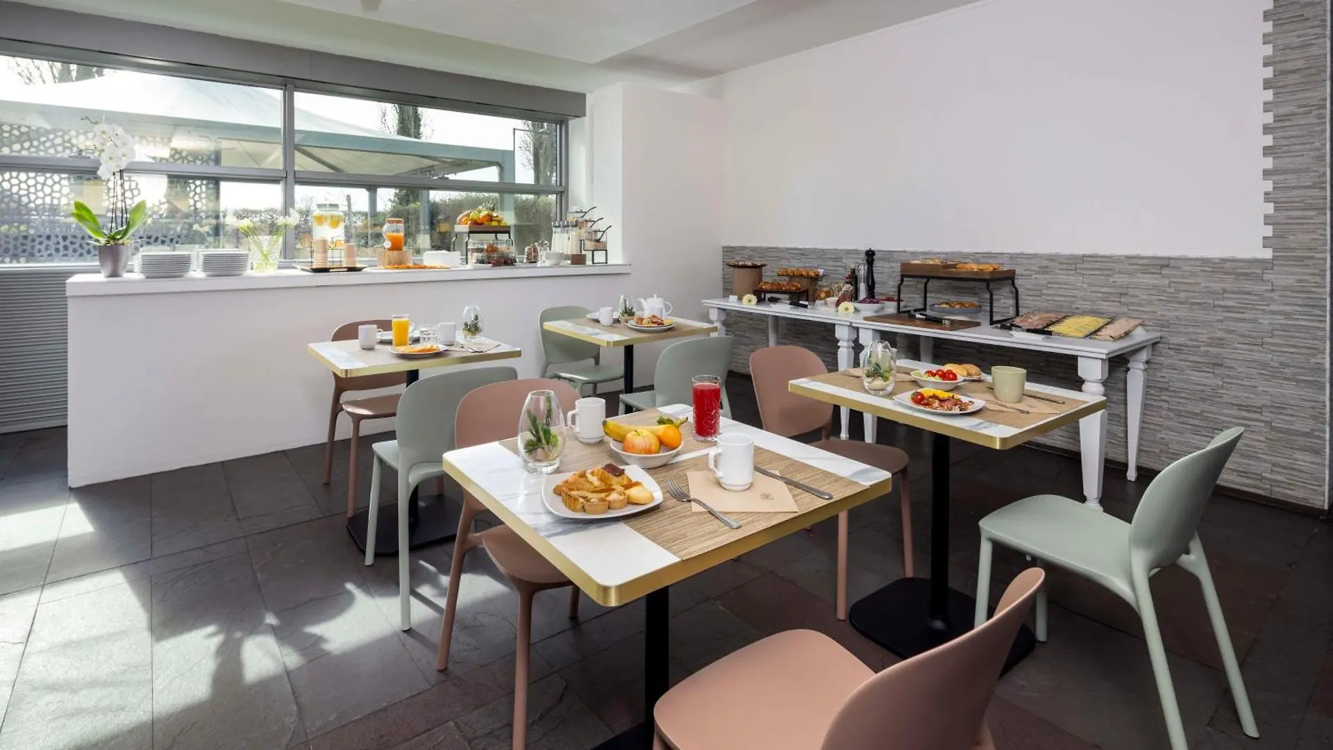 Best Western Hotel Green City Parma 4*,