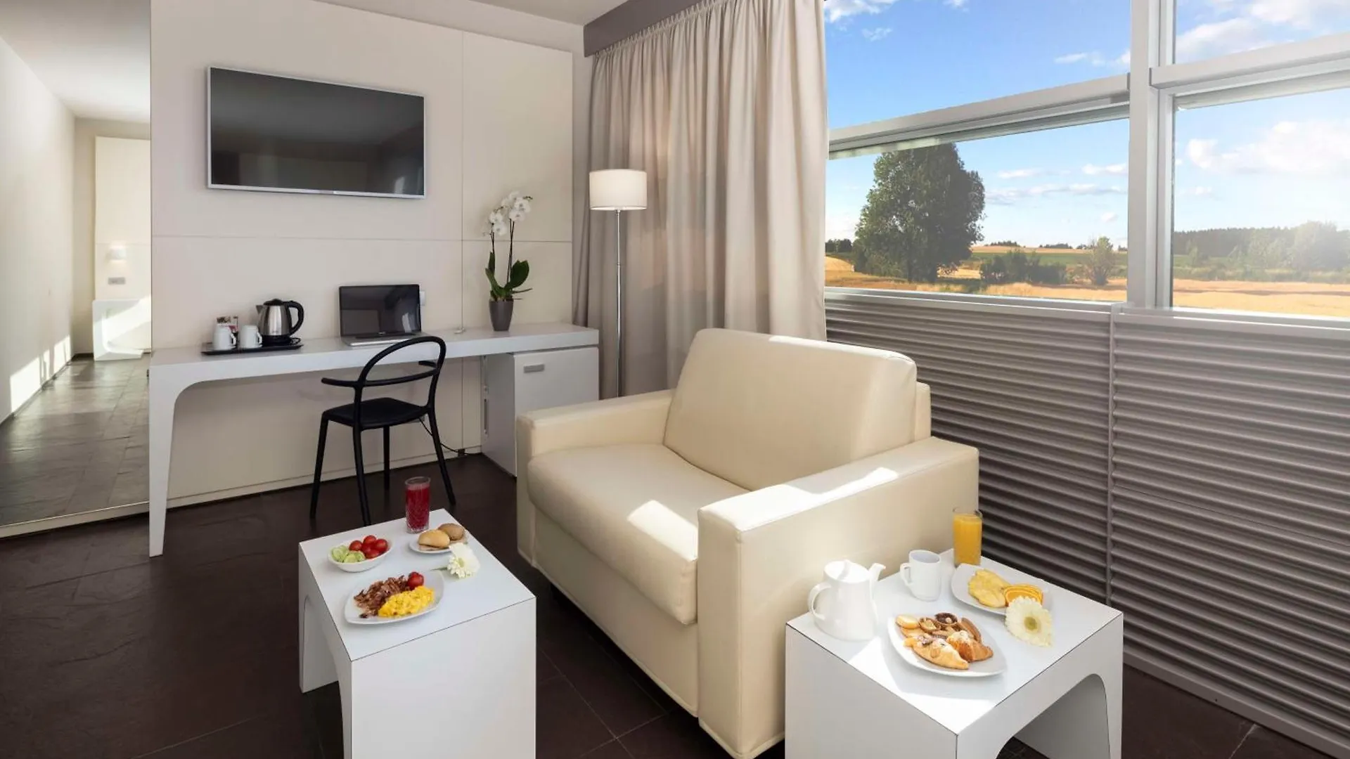 Best Western Hotel Green City Parma 4*,